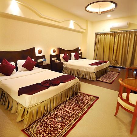 Jalsa Hotel & Banquets,อินดอร์ ภายนอก รูปภาพ