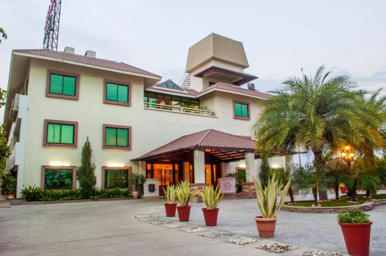 Jalsa Hotel & Banquets,อินดอร์ ภายนอก รูปภาพ