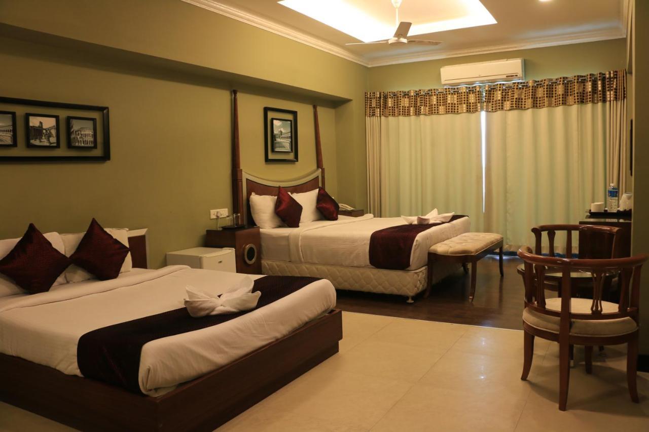 Jalsa Hotel & Banquets,อินดอร์ ภายนอก รูปภาพ