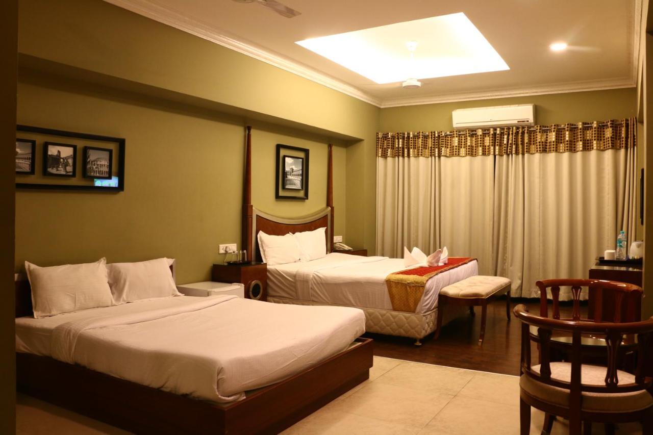 Jalsa Hotel & Banquets,อินดอร์ ภายนอก รูปภาพ